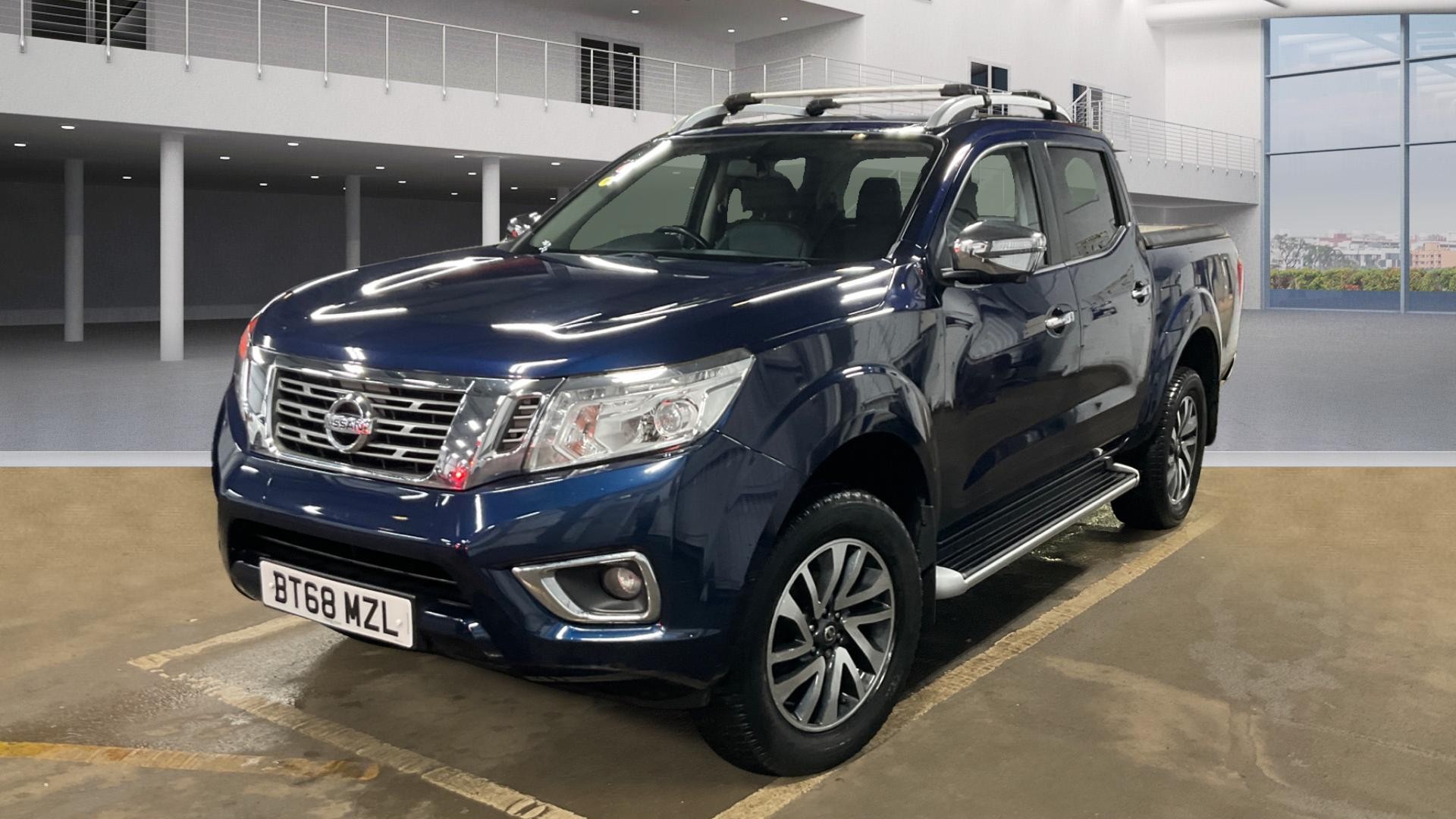 NISSAN Navara